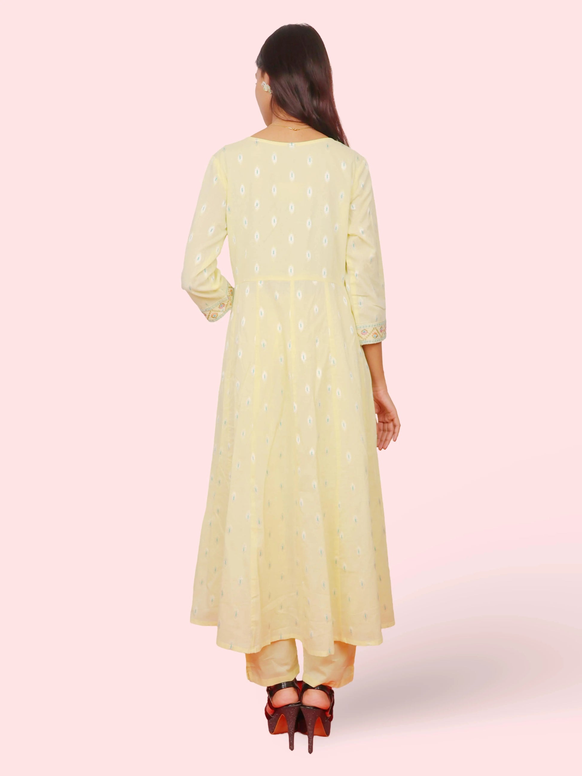 Women's Pure Cotton Kurta and Pant Set with Coordinated Dupatta-2