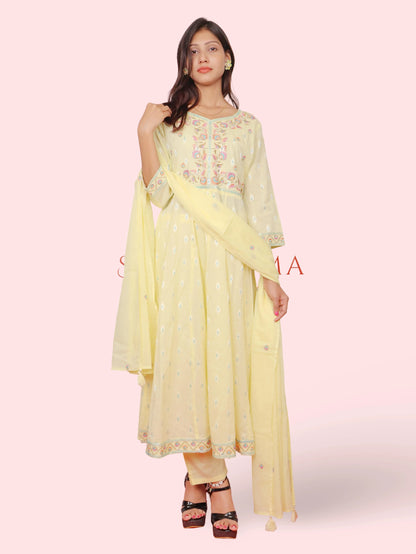 Women's Pure Cotton Kurta and Pant Set with Coordinated Dupatta-4