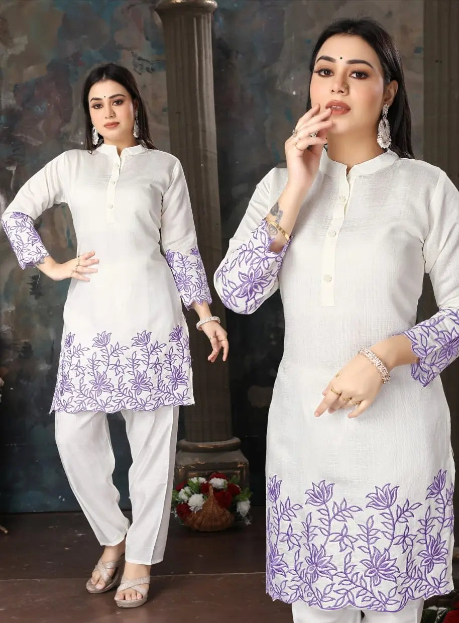 Women Cotton Blend Kurta Pant Set-0