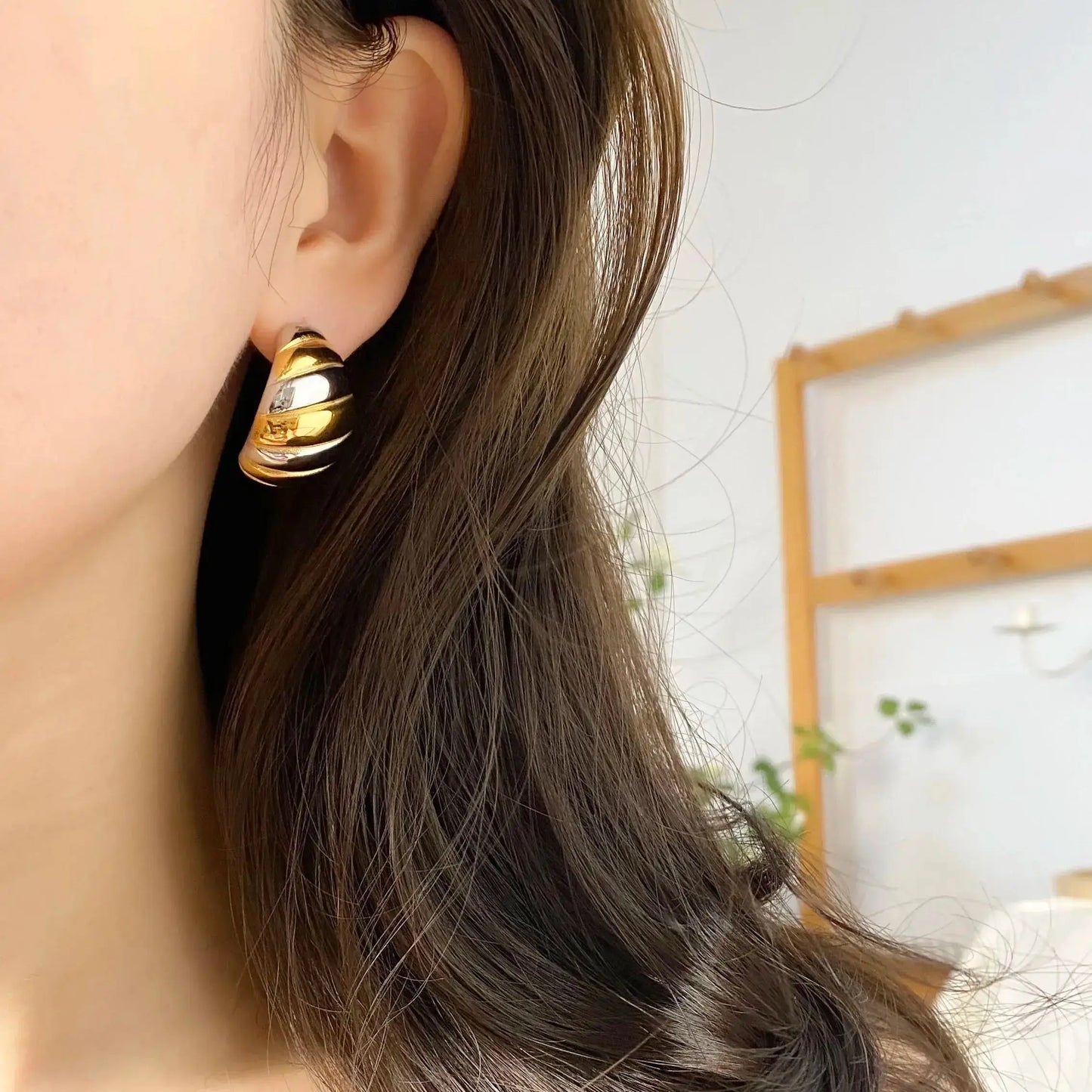 Hypoallergenic Geometric Stud Earrings for Women-1