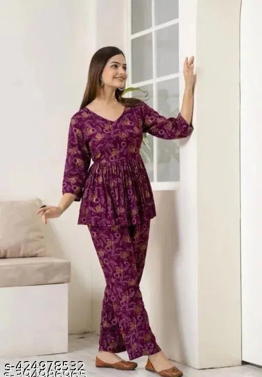 Women's Printed Co-Ord Set, Co-Ord Sets For Girls and WomenWomen's Printed Co-Ord Set, Co-Ord Sets For Girls and Women 13374