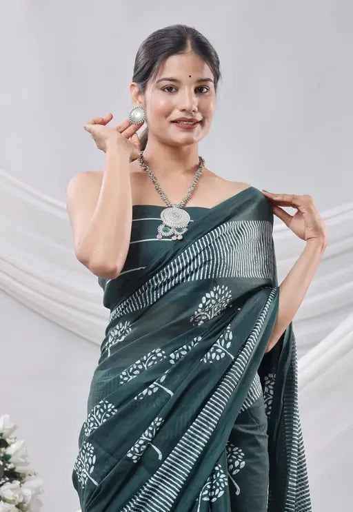 Forest Grace Deep Green Handblock Cotton Saree-0