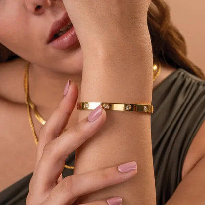 Crystal Love Bangle Bracelet - Sori Style-2