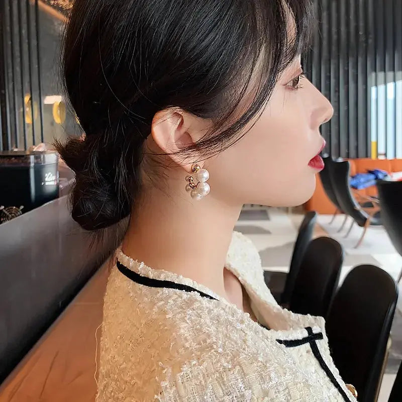 Elegant Pearl Cluster Hoop Earring-1